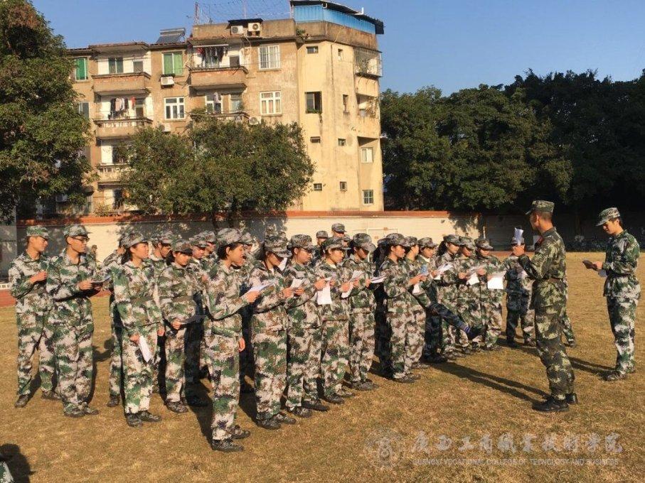 聚焦宁夏两会丨政协委员郑大鹏:建议加快建设新能源汽车充电设施